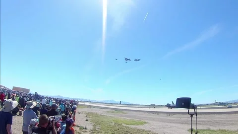 C 130 DEMO Stockbeeldmateriaal 239712662