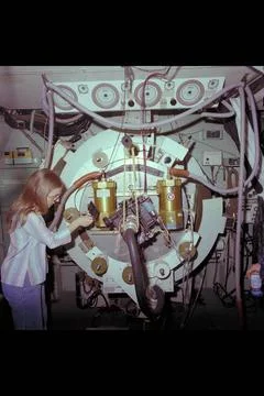 C-141 Circular Variable Filter Spectrometer &amp; Yerkes Infrared (Group Photo... Foto stock