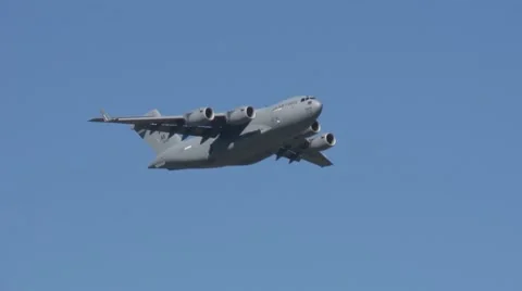 C-17 Globemaster para drop at the Arctic Thunder Airshow - Open House 2014 Stock Footage 41729576