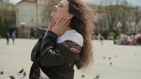 C0005 Stock Footage 172499159