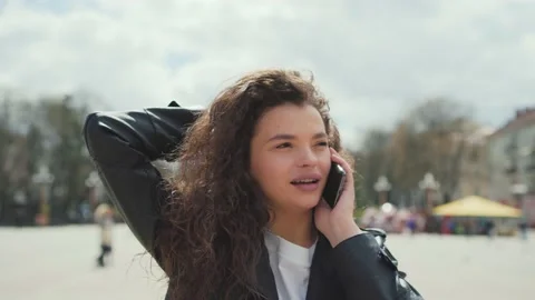 C0010 Vídeos de archivo 172499259