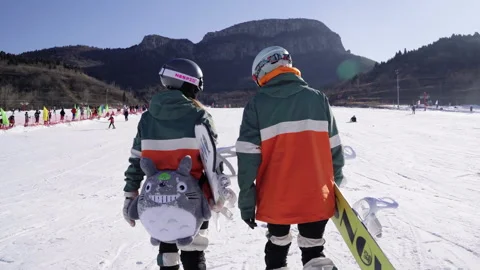 C0028 Stock Footage 168442256