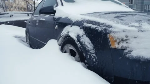 C0237 A car in the snow Video stock 326046451