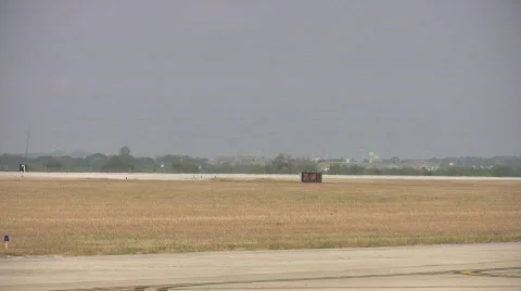 C17 Globemaster landing HD Stock Footage 89388