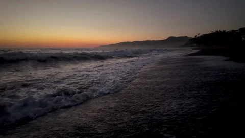 CA beach  slo mo dusk Surf sunset 0098 D 3 Stock-Footage 284282710