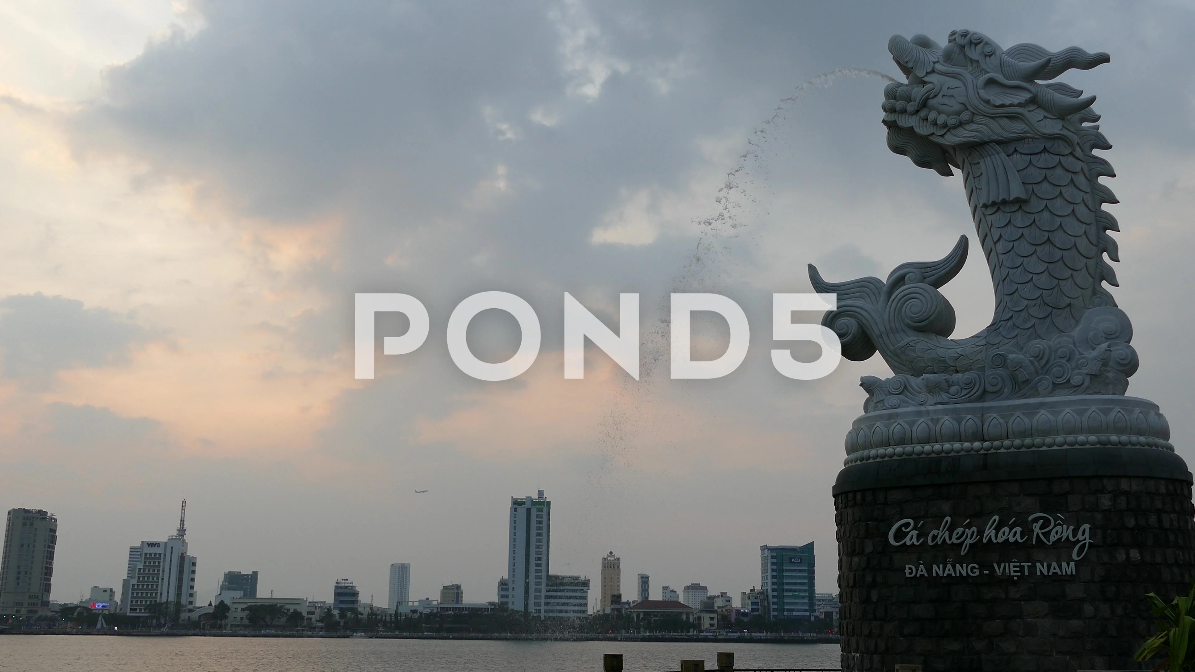 Ca Chep Hoa Rong Fountain Statue In Da N Stock Video Pond5