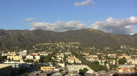 CA View of Burbank and mountains Stock Footage 939237