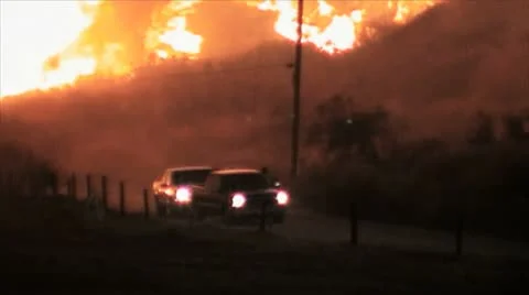 CA Wildfires, Stevenson Ranch v1 Video stock 11078168