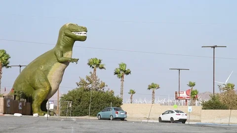 Cabazon CA T-Rex 動画素材 91283660