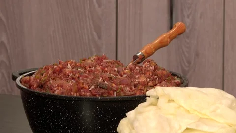 Cabbage and meat 1 Video stock 325597877