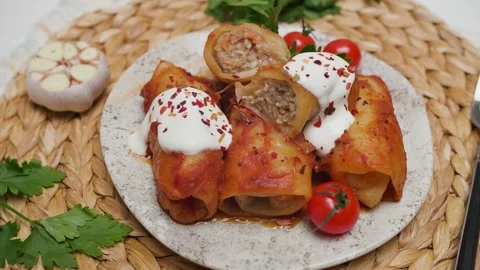 Cabbage rolls Video stock 268576222