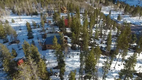 Cabin 360 pan lower angle Stock Footage 87720117