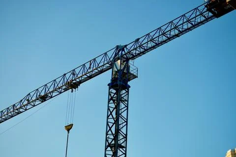 The cabin of the construction crane on the background of the sky Stock-Fotos