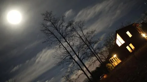 Cabin under the Moon Foto stock