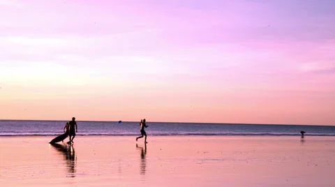 Cable Beach goers Stock Footage 42993829