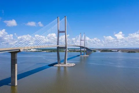 Cable Bridge 库存照片