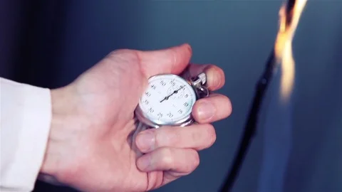 Cable burning, stopwatch	 Vidéo 70124277