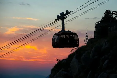 Cable car above Dubrovnik Foto stock