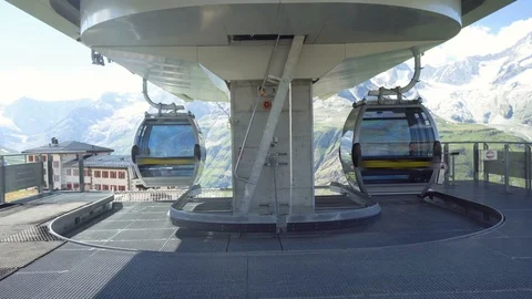 Cable Car Arriving At Station - Commercially Usable Stock Footage 93344327