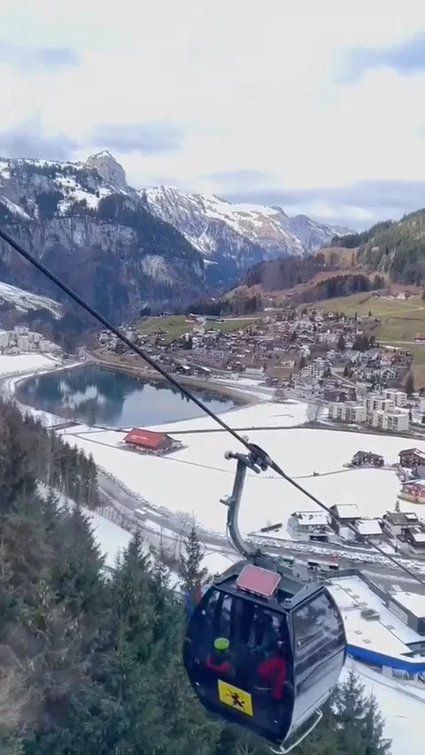 Cable car Stock Footage 236085785