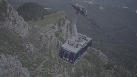 Cable car going up the Zugspitze mountain, 50fps, slog3 Stock Footage 166639458