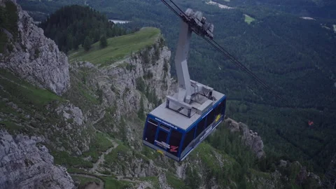 Cable car going up the Zugspitze mountain, 50fps Stock Footage 166639989