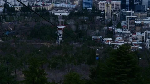 Cable car lifts up Stock Footage 260532001