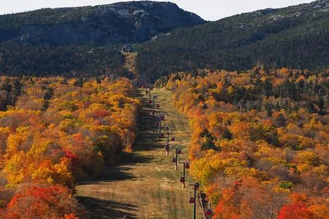 Cable car view. Fall colour seen from above, with telephoto lens, on Stowe Mo Stock Photos