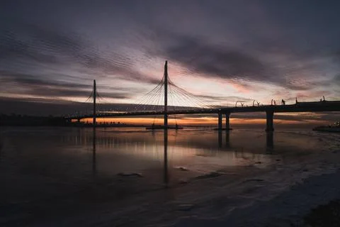 Cable-stayed bridge in the evening at sunset Foto stock