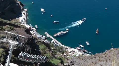 Cablecar go down on Santorini Stock Footage 8992494