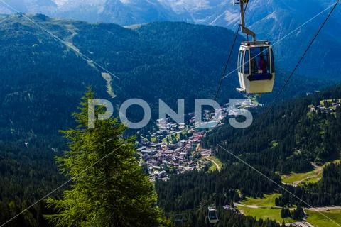 Cableway in Madonna di Campiglio, a town in Trentino , Italy Stock Photos