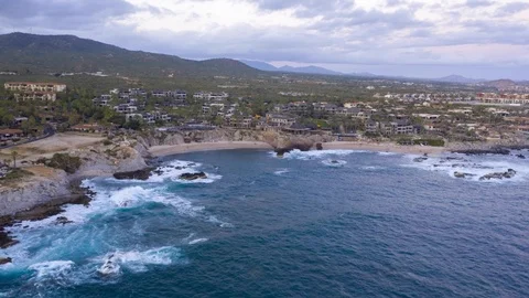 Cabo Beach Hyperlapse coming into shore at resort Vídeo Stock 104514783