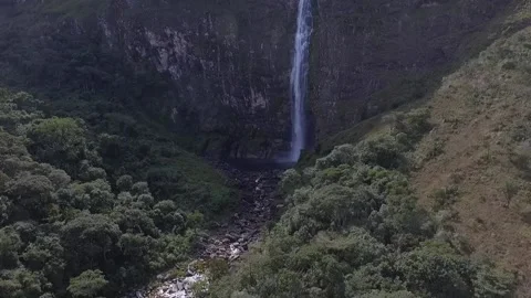 Cachoeira drone Video stock 153549768