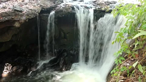 Cachoeira Prata in Chapada do Mesas Video stock 161272868