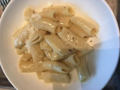 Cacio e Pepe Pasta Stock Photos