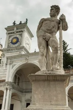 Caco statue and clock tower Stock-Fotos