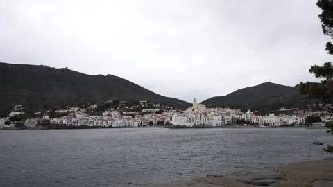 Cadaques downtown 4k footage Vidéo 303659127