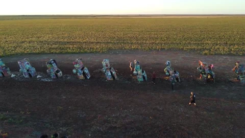 Cadillac Ranch in Texas Vídeos de archivo 168540452