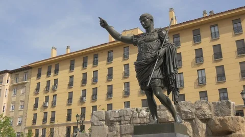 Caesar Augustus sculpture Video stock 87386349