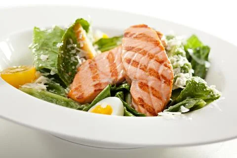 Caesar Salad with BBQ Salmon Fotos Stock