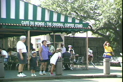 Cafe du Monde Traffic Stock-Footage 816722