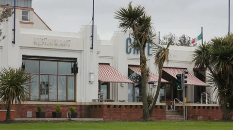 Cafe Video stock 6909608