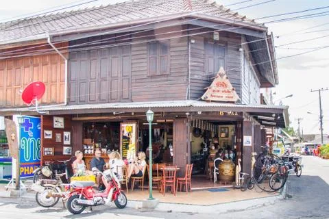 Cafe in typical building. Foto stock