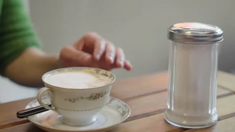 Caffe latte on the bar table Stock-Footage 194735083