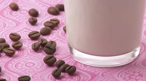 Caffe latte Stock Footage 8571881