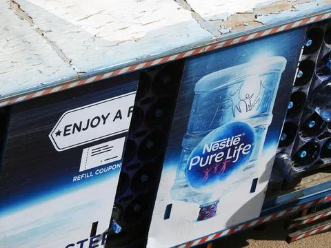Cairo, Egypt, July 19 2023: Nestle pure Life plastic bottles delivery vehic.. Stock Photos