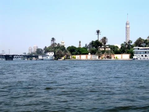 Cairo, Egypt - September 1, 2009 Nile River Flowing Through Cairo With City.. Stock Photos