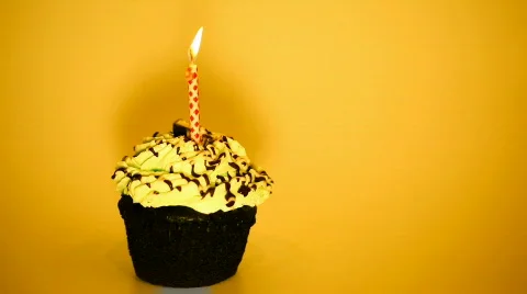 Cake and candle Video stock 479051