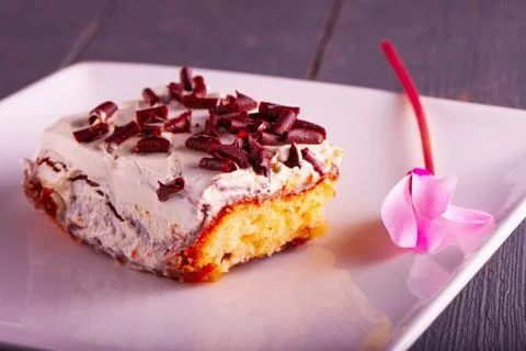 Cake and flower Stock Photos