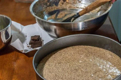 Cake batter poured into springform pan for homemade cake Foto stock